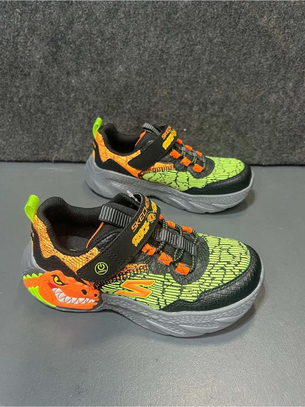 Skechers Skech-O-Saurus - Dino-Lights Boys Sneakers Size 1